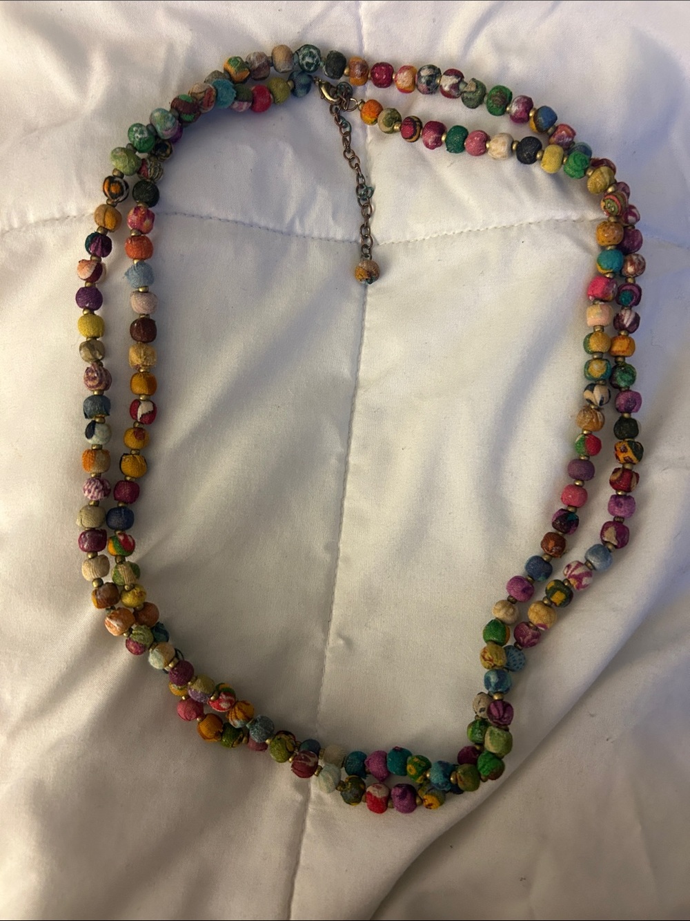 Multi-Color Beaded Women’s Necklace - Vibrant Floral Round Beads